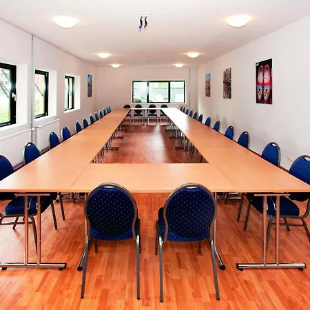 A&o Zuidoost بيت شباب