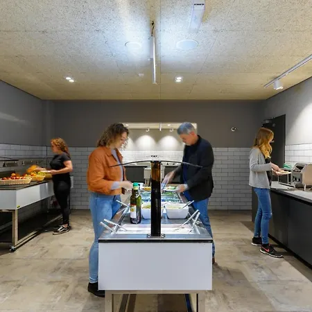 Hostal A&o Zuidoost *